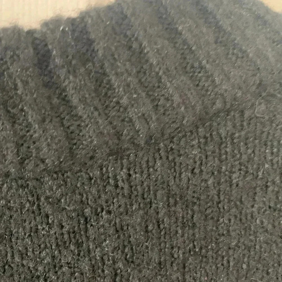 American Eagle oversized black sweater size extra small - Picture 4 of 9